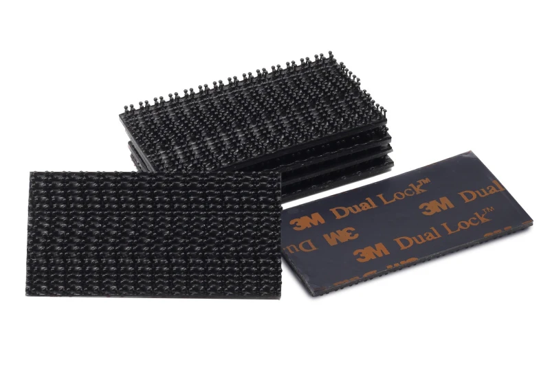 3M Dual Lock samolepiace obojstranný suchý zips 25.4x50.8mm 6ks čierna 3M Dual Lock samolepiace obojstranný suchý zips 25.4x50.8mm 6ks čierna