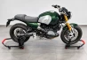 SEFIS M22UR zadný sklopný pojazdný stojan pre letmé uloženie kolesa - pravostranný pre BMW 53.5mm pre motocykel