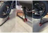 SEFIS D18 univerzálny predný moto stojan - červený pre Honda CMX 500/1100 Rebel pre motocykel