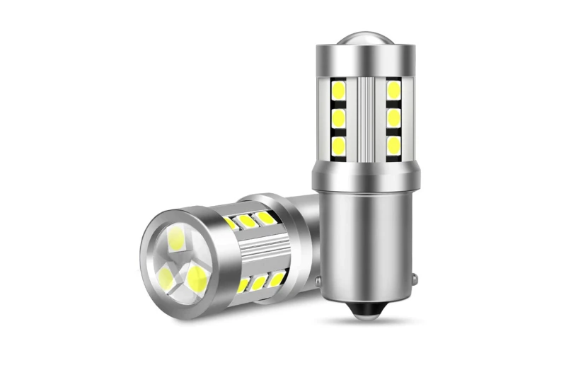 LED žiarovka P21W BA15S 15SMD 3,5W bielá pre auto