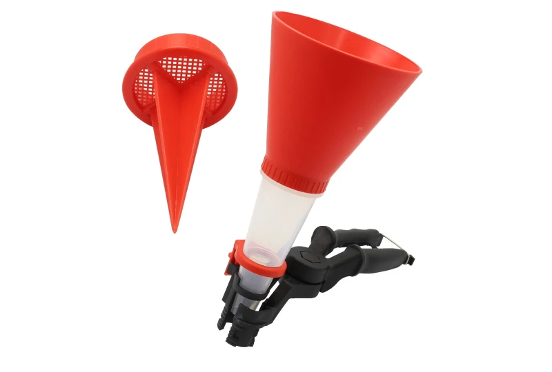 Lievik na olej s rukoväťou pre motocykel